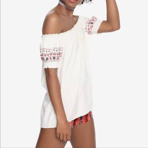 Her Universe Star Wars Cream Blouse with Mandalorian Pattern on Sleeve